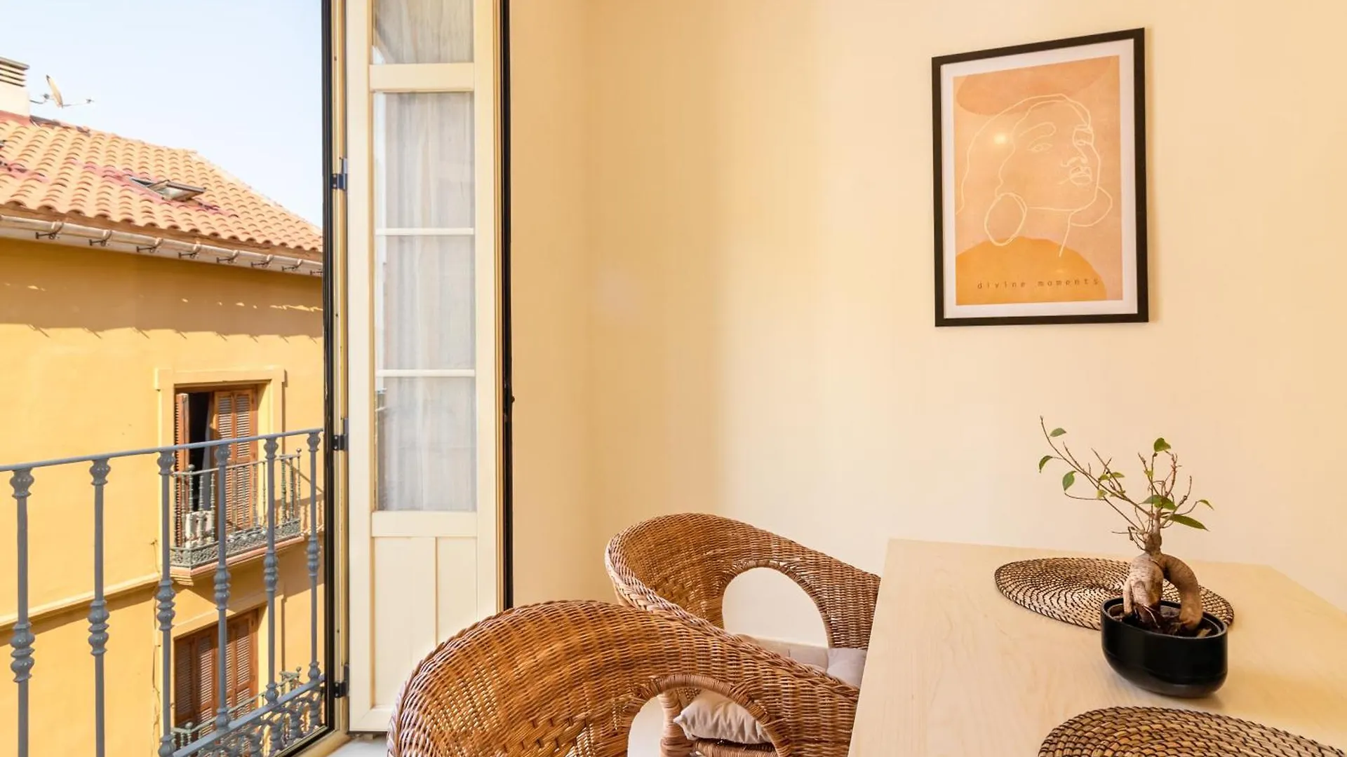 Malaga Center Flat La Victoria City Center Apartment Spain